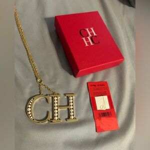 CH Carolina Herrera Gold logo long CH Necklace w/Pearls NWT & box 💯% auth / RARE